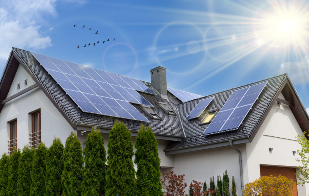 Shine Bright & Sell High: Will Solar Panels Increase My Home's Value?