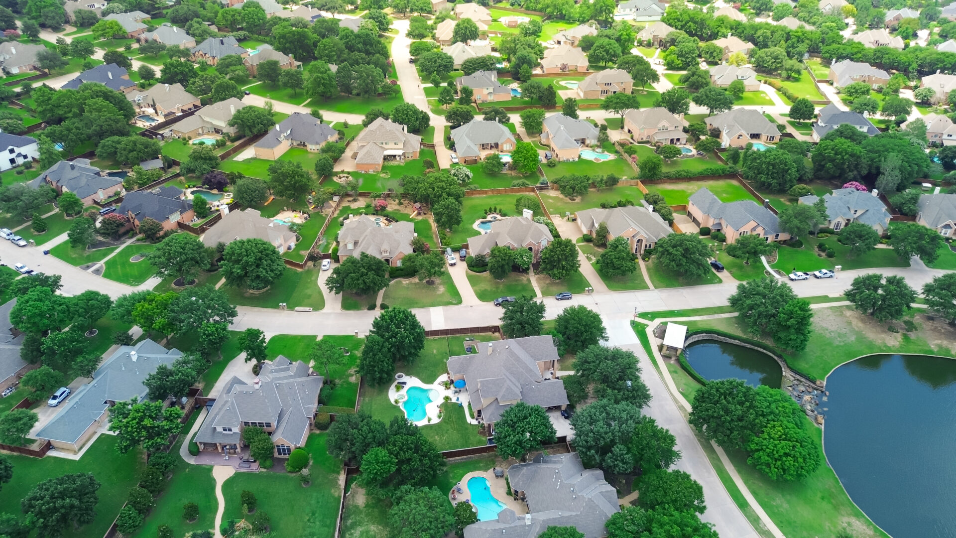 Epic Roofing & Construction